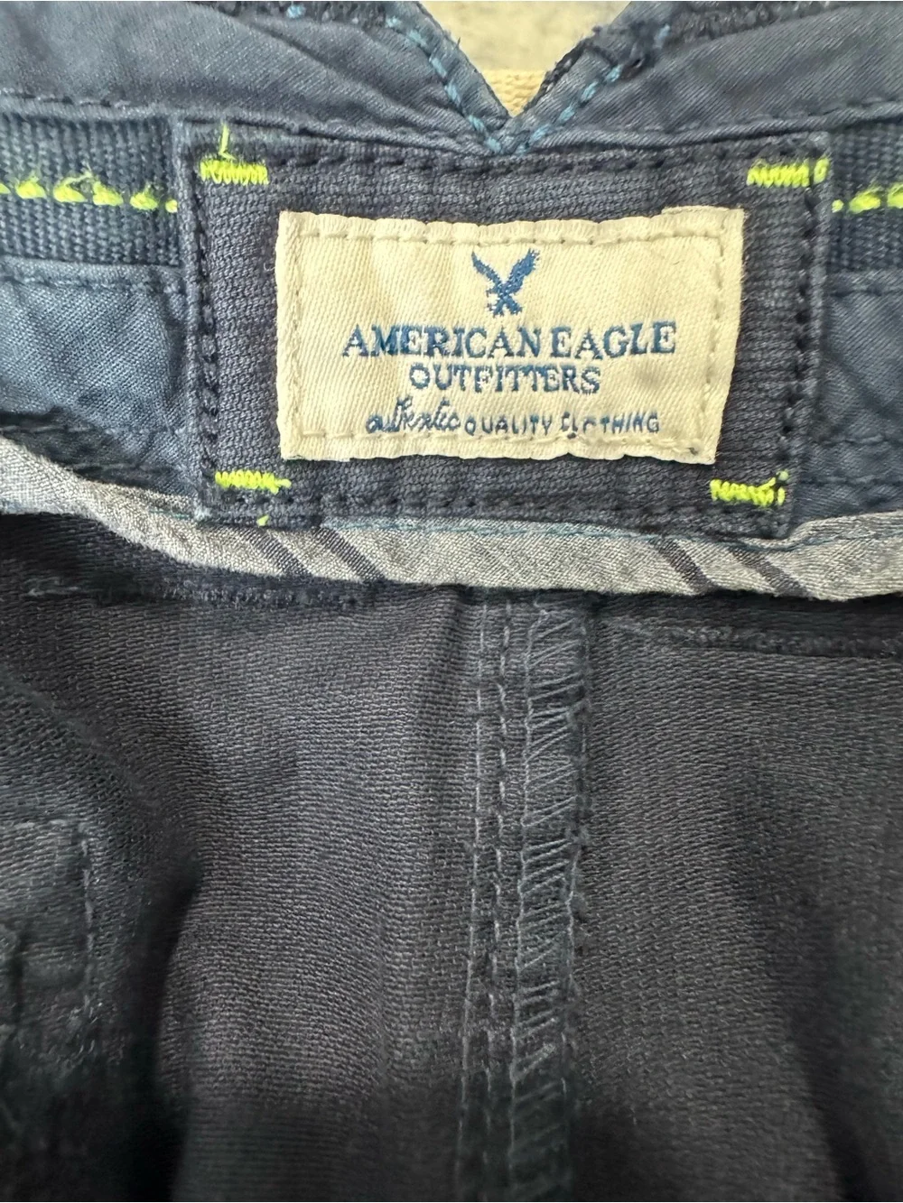 Y2K American Eagle Outfitters Navy Mini Shorts with Cream & Teal Belt